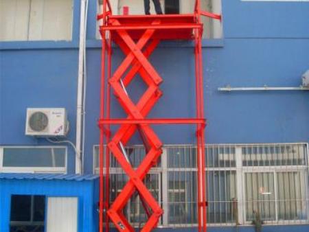 固定升(shēng)降機