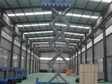 移動升降(jiàng)機